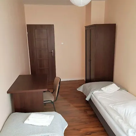 Apartment Dobry Najem 8 *
